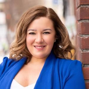 Meet your Posher, Marisa